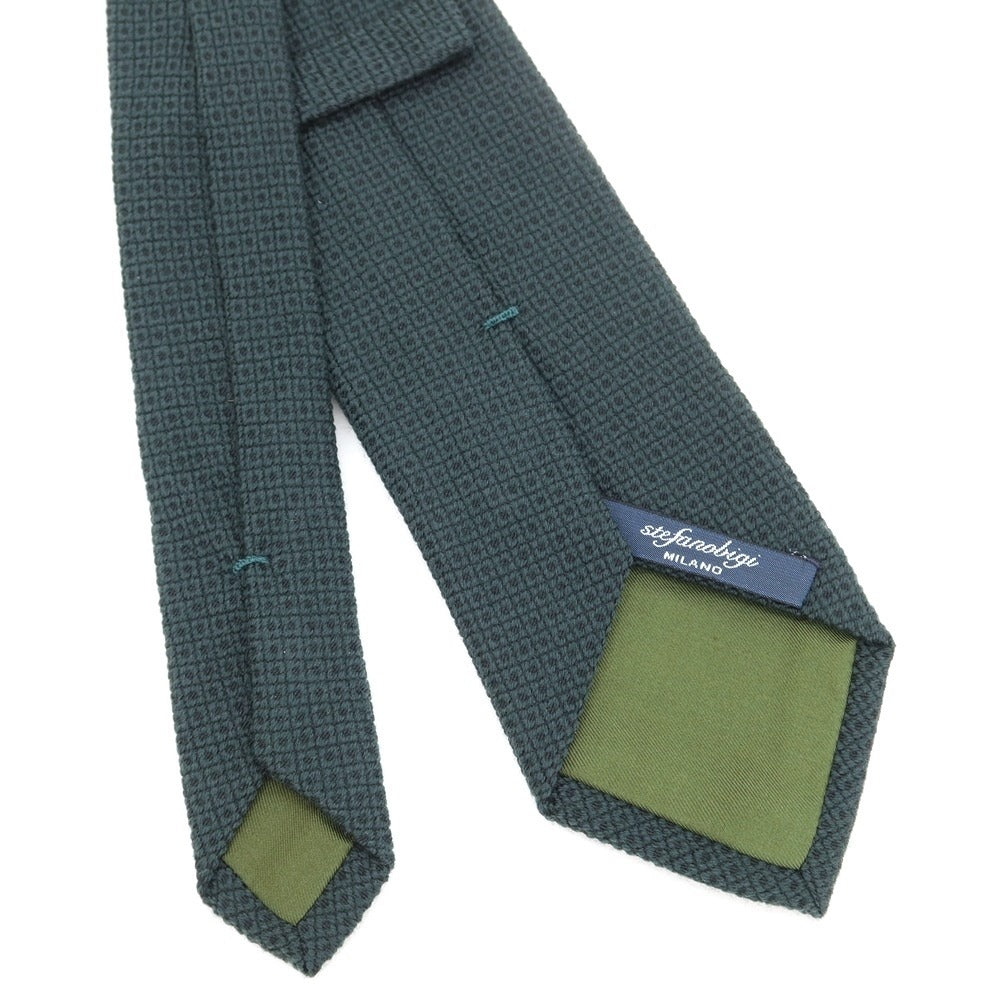 【新品】ステファノ ビジ stefano bigi その他ネクタイ
ダークグリーン【サイズ-】【GRN】【A/W】【状態ランクN】【メンズ】
【769381】