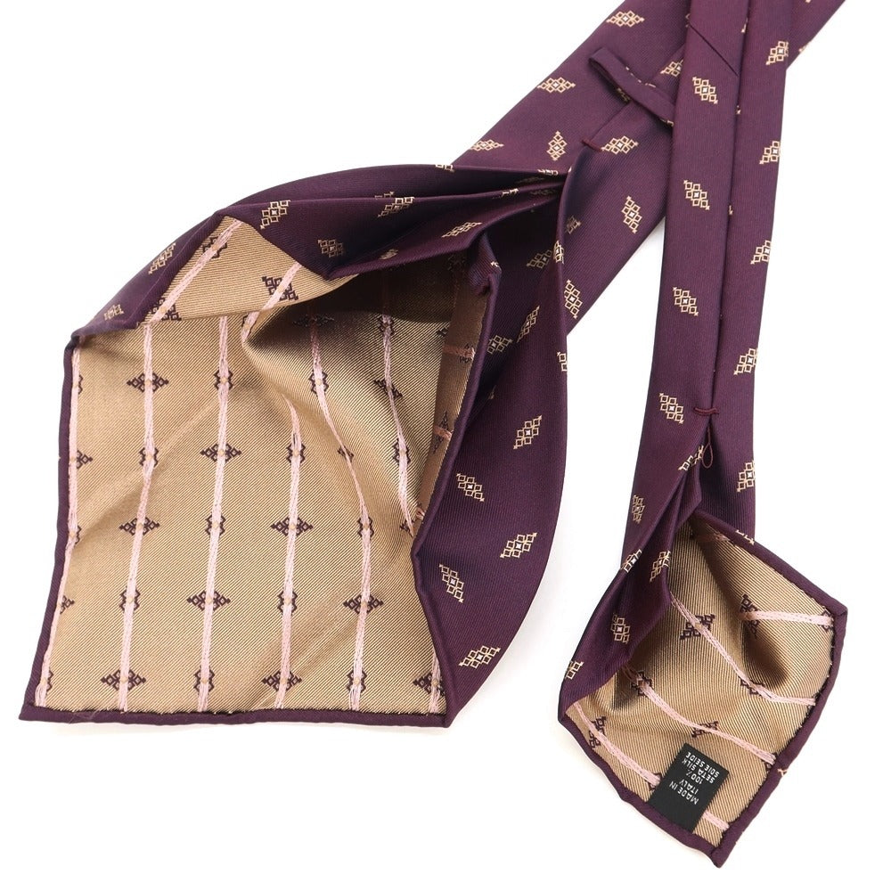 【中古】アットヴァンヌッチ Atto Vannucci 小紋柄ネクタイ
ダークパープルxベージュ【サイズ-】【PUP】【S/S/A/W】【状態ランクB】【メンズ】
【769372】
