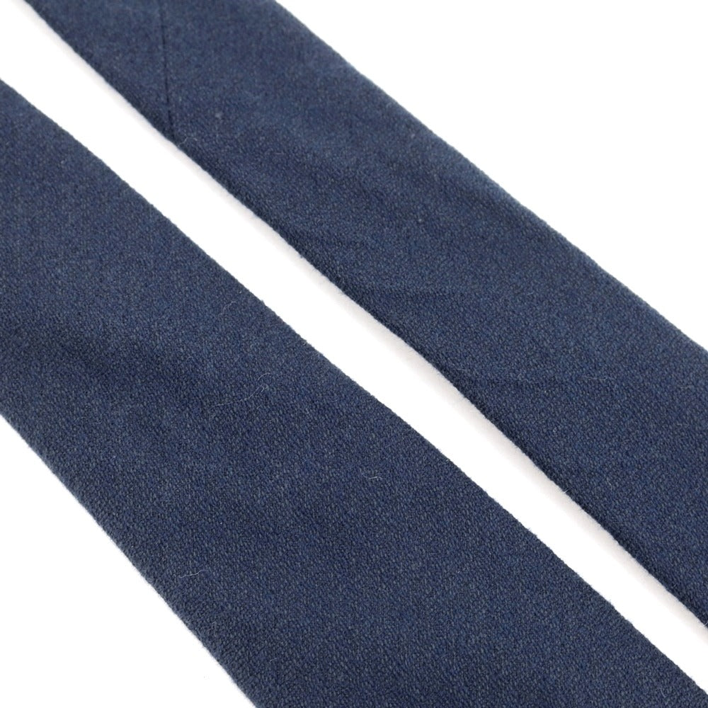 【中古】バタクハウスカット batak house cut 無地ネクタイ
ネイビー【サイズ-】【NVY】【S/S/A/W】【状態ランクB】【メンズ】
【769372】