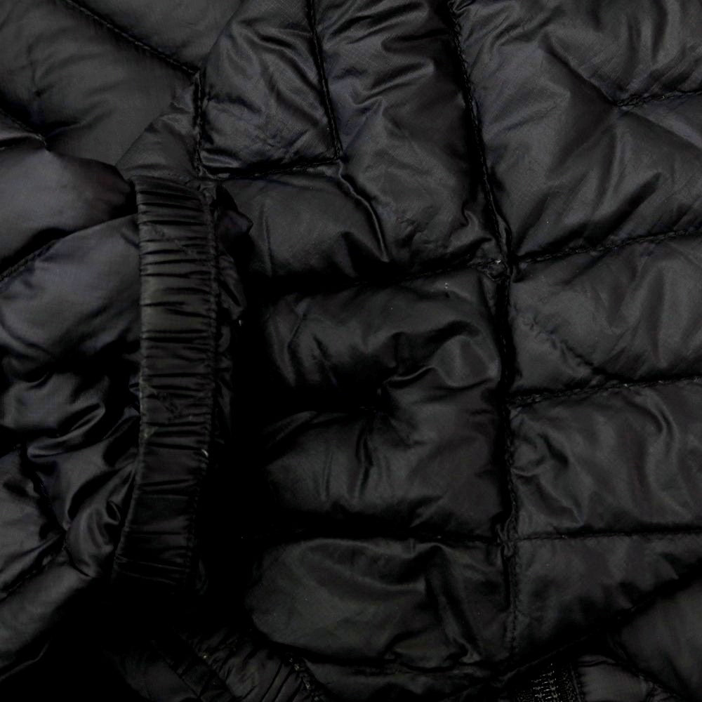 【中古】シュプリーム Supreme 2022年春夏 Spellout Quilted Lightweight Down Jacket ダウンジャケット
ブラック【サイズL】【BLK】【A/W】【状態ランクD】【メンズ】
【769398】 APD
