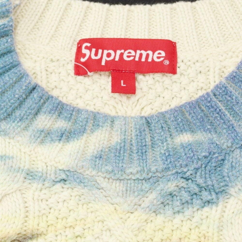 【中古】シュプリーム Supreme 2023年春夏 Kurt Cobain Sweater ケーブル編み ミドルゲージコットン プリント ニット オフホワイトxブルー系【サイズL】【WHT】【S/S】【状態ランクB】【メンズ】【769296】