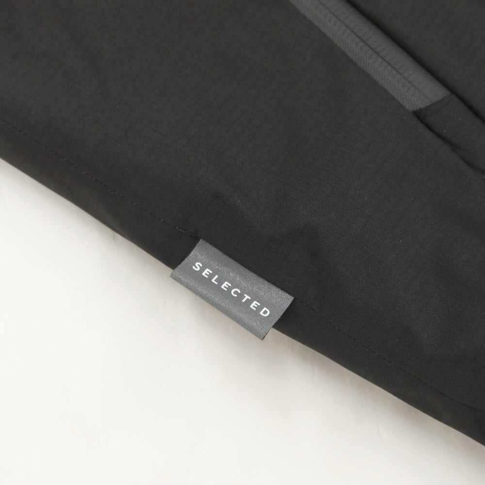 【中古】セレクテッドオム SELECTED HOMME ポリエステル THINSULATE 中綿 フーデッドブルゾン ブラック【サイズS】【BLK】【A/W】【状態ランクA】【メンズ】【768891】