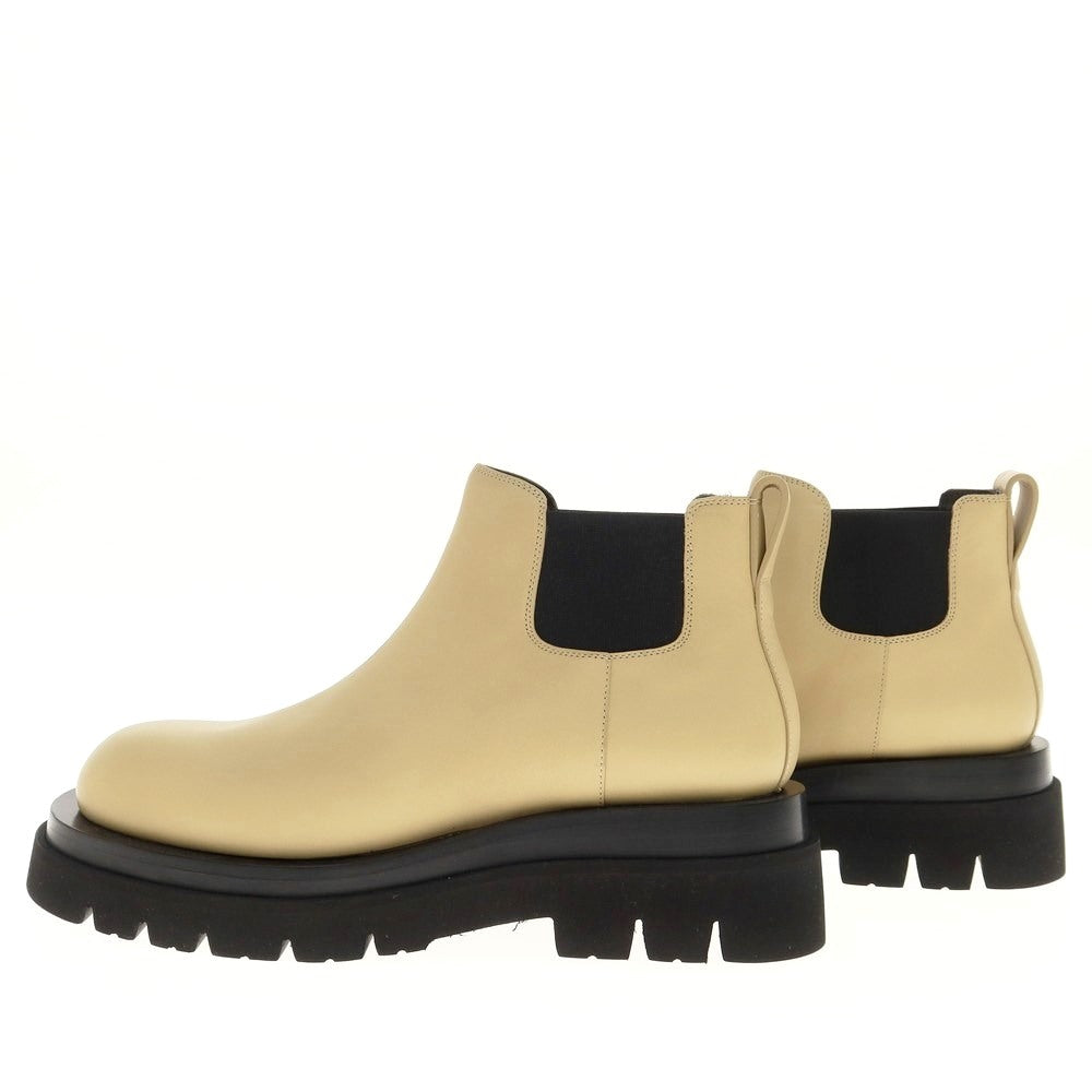 【中古】ボッテガヴェネタ BOTTEGAVENETA THE LUG ANKLE BOOT レザー サイドゴアブーツ ベージュ【サイズ40】【BEI】【S/S/A/W】【状態ランクA】【メンズ】【768874】
[EPD]