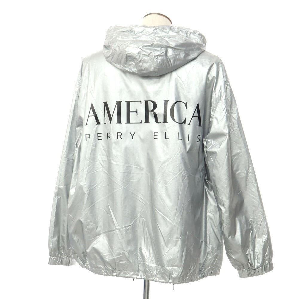 【中古】ペリーエリス アメリカ PERRY ELLIS AMERICA  ナイロン フーデッド シェルジャケット シルバー【 XL 】【 状態ランクC 】【 メンズ 】
[DPD]