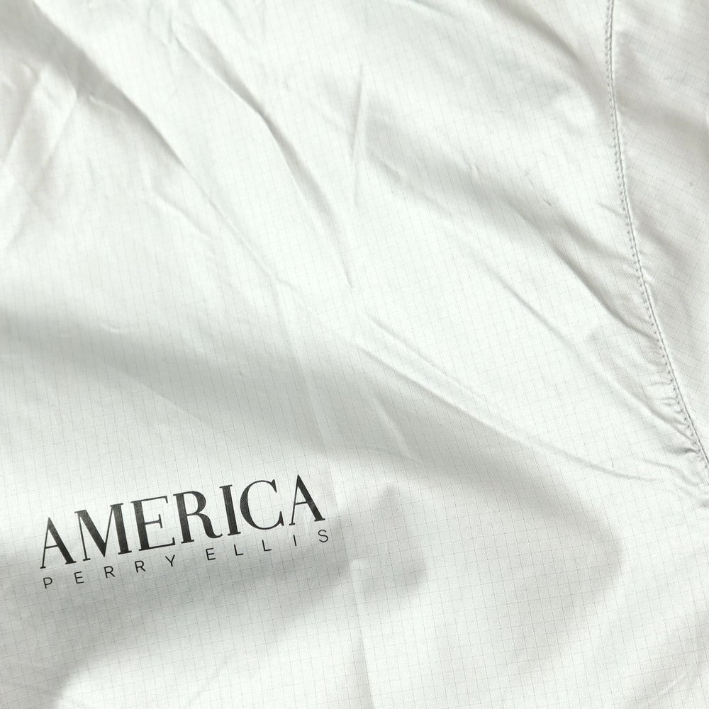 【中古】ペリーエリス アメリカ PERRY ELLIS AMERICA  ナイロン フーデッド シェルジャケット シルバー【 XL 】【 状態ランクC 】【 メンズ 】
[DPD]