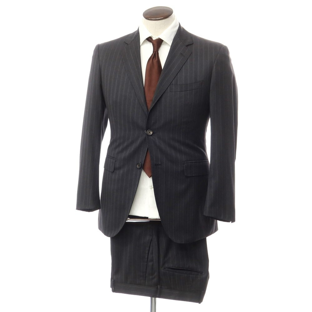 【中古】アザブテーラー azabu tailor ウール ストライプ セットアップ 3つボタンスーツ グレー【サイズ48】【GRY】【S/S】【状態ランクC】【メンズ】【759392】
[APD]