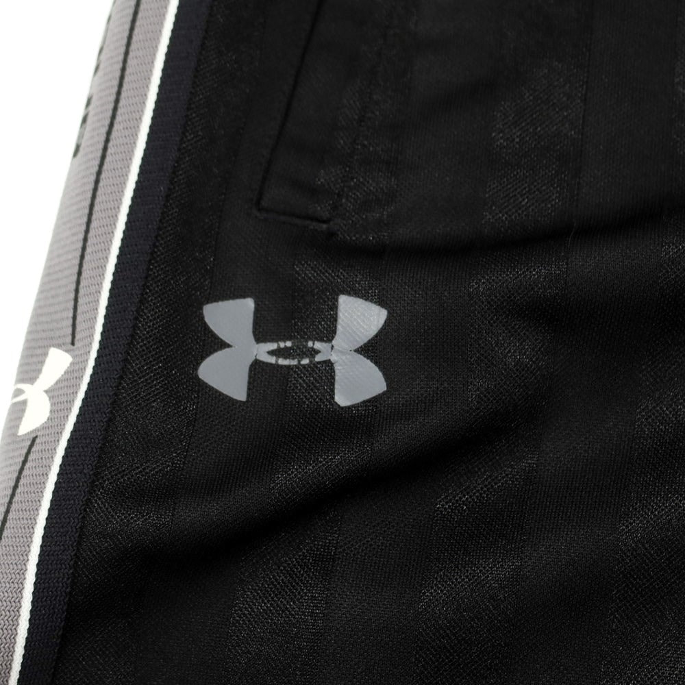 【中古】アンダーアーマー UNDER ARMOUR ポリエステル ジャージ セットアップ ブラック【サイズSM】【BLK】【S/S】【状態ランクB】【メンズ】【759297】
[APD]