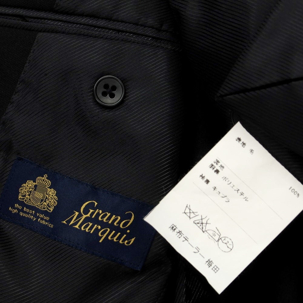 【中古】アザブテーラー azabu tailor ウール スリーピース 2つボタンスーツ ブラック【 40/79 】【 状態ランクB 】【 メンズ 】
[DPD]