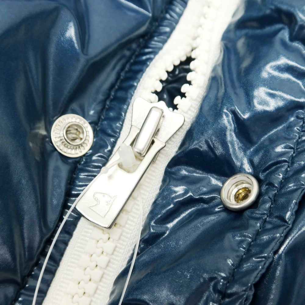 【新品未使用】MOTECORE モンテコーレ　ナイロンジャケット　50 中古】モンテコーレ Montecore ナイロン ダウンジャケット ネイビー