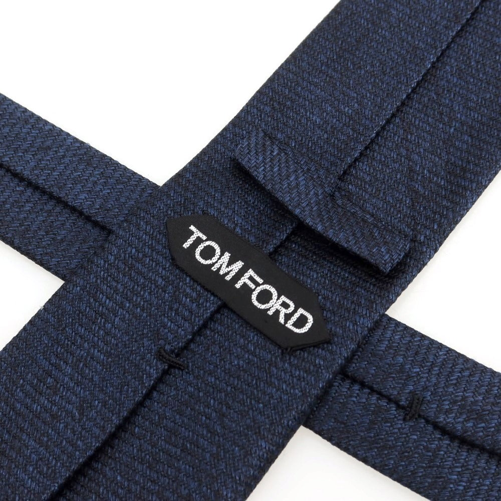 【中古】トムフォード TOM FORD シルク 無地ネクタイ ネイビー【 状態ランクA 】【 メンズ 】