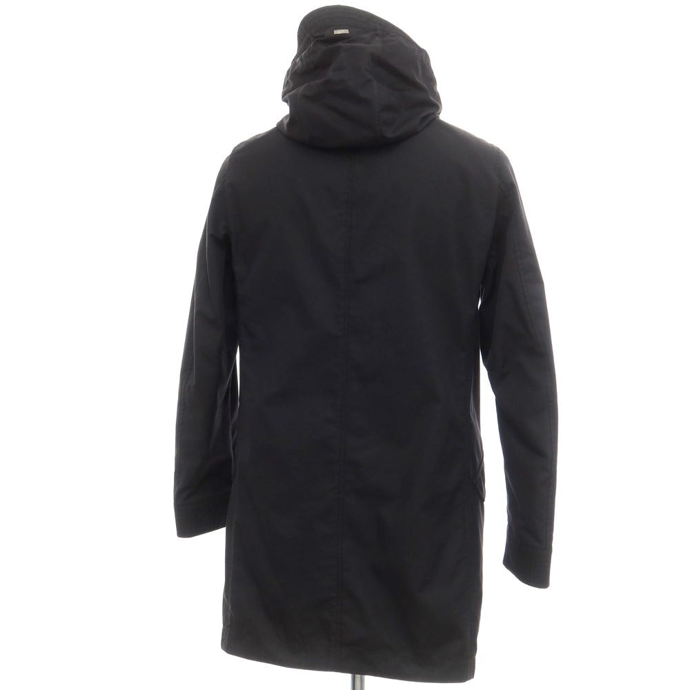 【中古】ヘルノ Herno コットンナイロン フーデッドコート ブラック【サイズ44】【BLK】【S/S】【状態ランクC】【メンズ】【759370】
[APD]