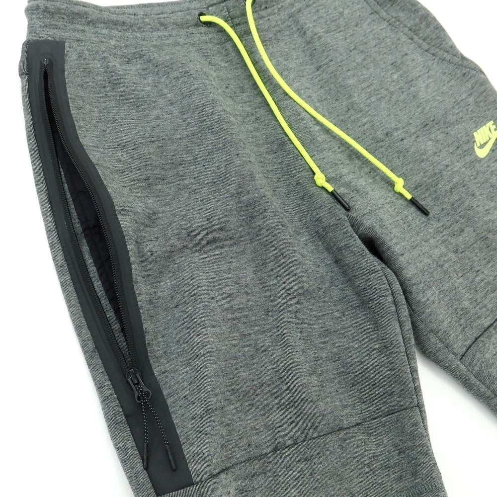 【中古】ナイキ NIKE コットンポリエステルジャージー ショートパンツ グレー【 M 】【 状態ランクC 】【 メンズ 】
[APD]