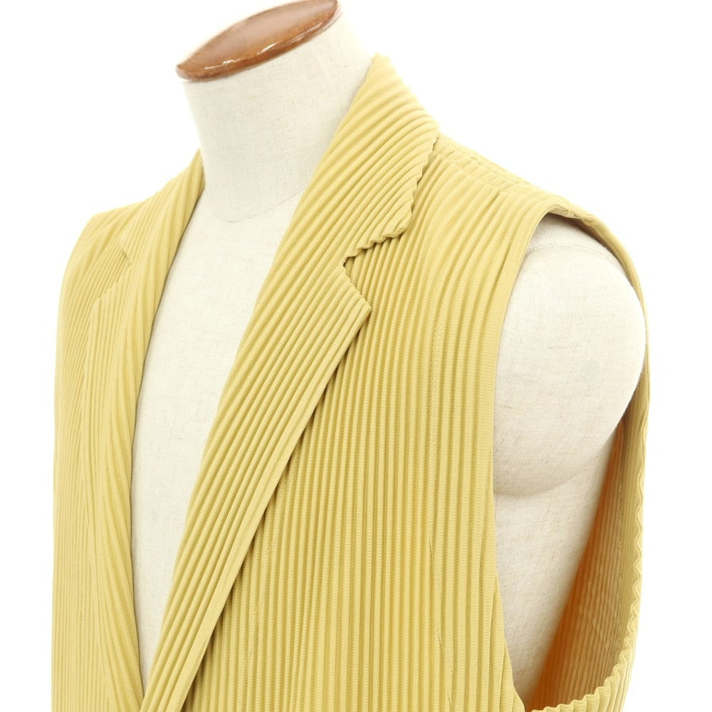 HOMME PLISSE ISSEY MIYAKE ノースリーブ&カーディガン HOMME PLISSE ISSEY MIYAKE ノースリーブ&カーディガン