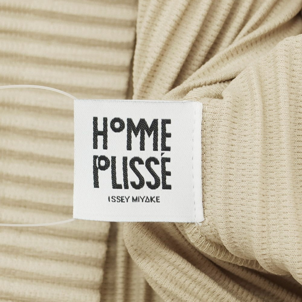 【中古】オム プリッセ イッセイミヤケ HOMME PLISSE ISSEY MIYAKE 2024年春夏 プリーツ 半袖 カットソー ベージュ【 表記なし(Lサイズ位) 】【 状態ランクA 】【 メンズ 】
[APD]