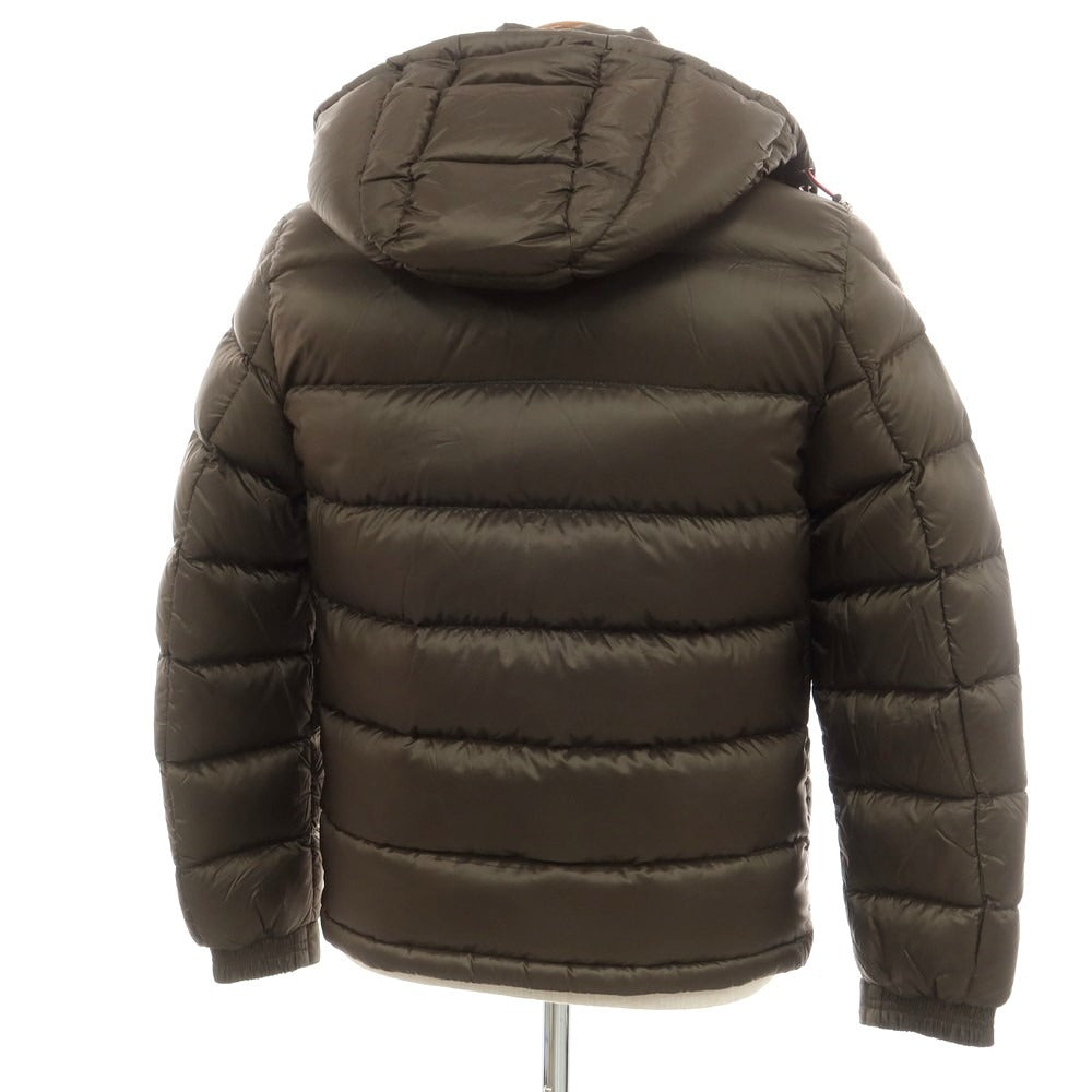 【中古】モンクレール MONCLER BRAMANT ナイロン ダウンジャケット ダークオリーブグリーン【 1 】【 状態ランクC 】【 メンズ 】
[APD]