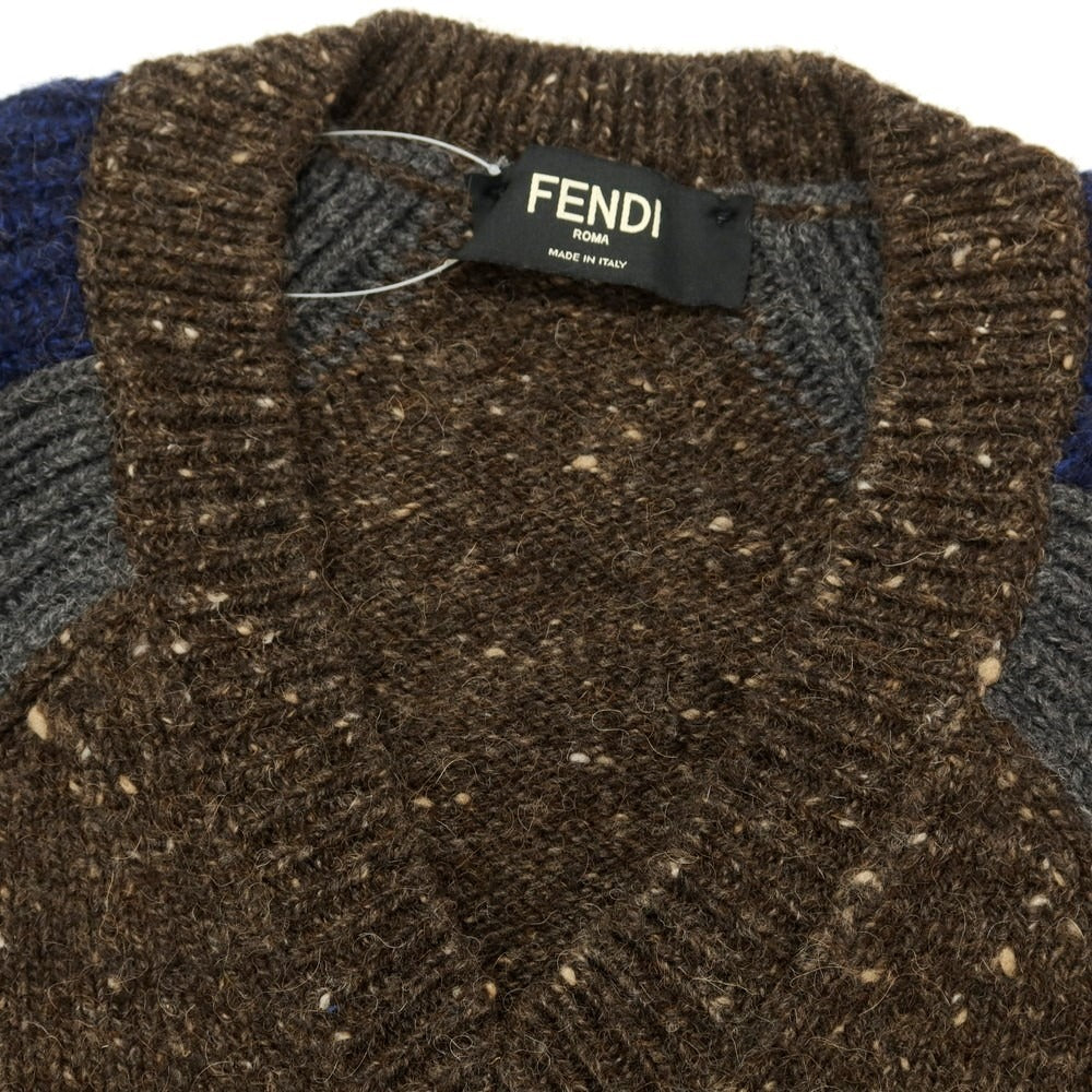 【中古】フェンディ FENDI ミドルゲージ キャメル Vネック プルオーバーニット ダークブラウンxネイビー【 48 】【 状態ランクA 】【 メンズ 】