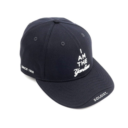 【中古】タカヒロミヤシタザソロイスト TAKAHIRO MIYASHITA The SoloIst. × NEW ERA、MLB 2024年秋冬 ポリエステル スナップバック キャップ ネイビー【 状態ランクA 】【 メンズ 】