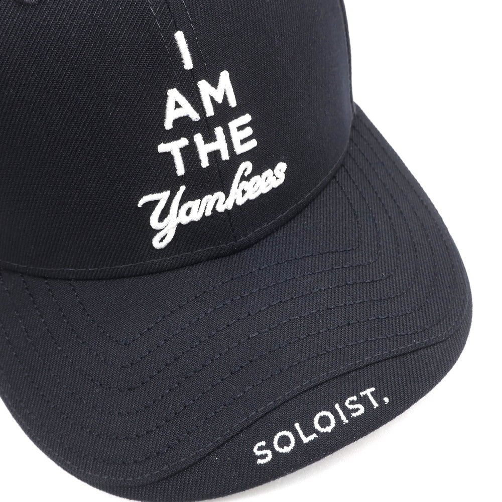 【中古】タカヒロミヤシタザソロイスト TAKAHIRO MIYASHITA The SoloIst. × NEW ERA、MLB 2024年秋冬 ポリエステル スナップバック キャップ ネイビー【 状態ランクA 】【 メンズ 】