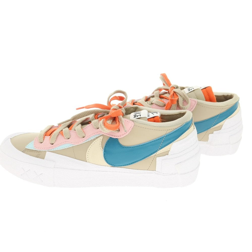 【中古】【未使用】サカイ Sacai × KAWS NIKE BLAZER LOW スニーカー ベージュxピンク【 28.5cm 】【 状態ランクS 】【 メンズ 】