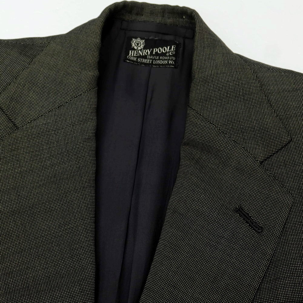 【中古】ヘンリー プール Henry Poole ウール系 スリーピース 2つボタンスーツ グレー系【 M位 】【 状態ランクD 】【 メンズ 】