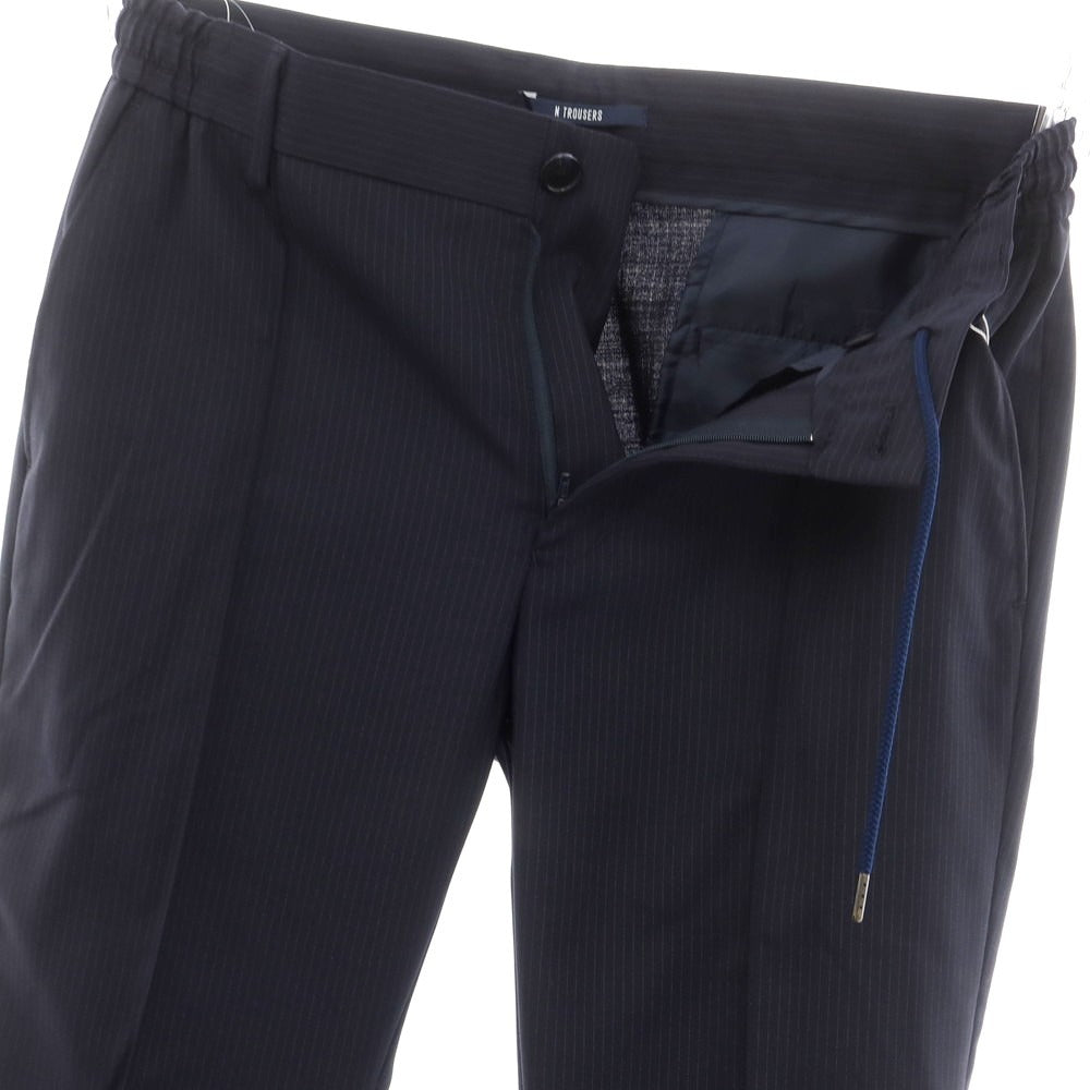 【中古】【未使用】ナノユニバース nano universe N TROUSERS ポリエステルウール ストライプ ドレススラックスパンツ ネイビー【 M 】【 状態ランクS 】【 メンズ 】