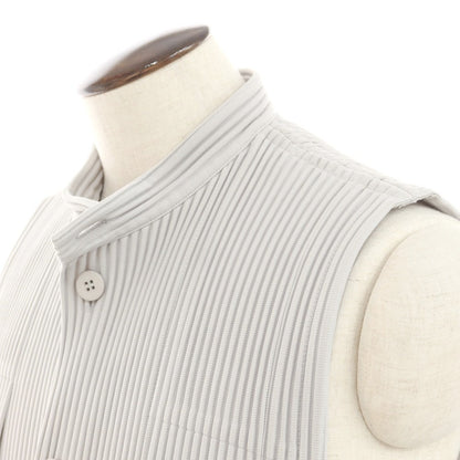 【中古】オム プリッセ イッセイミヤケ HOMME PLISSE ISSEY MIYAKE 2024年秋冬 プリーツ加工 ベスト ジレ ライトグレー【 表記なし（L位） 】【 状態ランクA 】【 メンズ 】