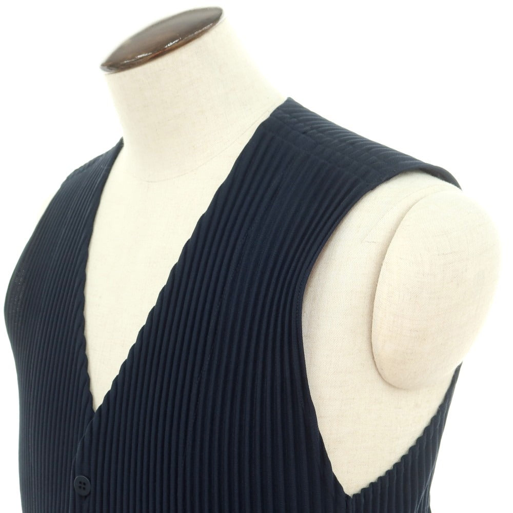 【中古】オム プリッセ イッセイミヤケ HOMME PLISSE ISSEY MIYAKE 2024年秋冬 プリーツ加工 ベスト ネイビー【 表記なし（L位） 】【 状態ランクA 】【 メンズ 】