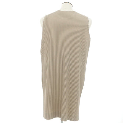 【中古】オム プリッセ イッセイミヤケ HOMME PLISSE ISSEY MIYAKE 2024年秋冬 プリーツ クルーネック ノースリーブ カットソー ベージュ【 表記なし（L位） 】【 状態ランクA 】【 メンズ 】 [BPD]