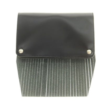 【中古】コムデギャルソン COMME des GARCONS 二つ折り財布 ブラック【 状態ランクA 】【 ユニセックス 】
