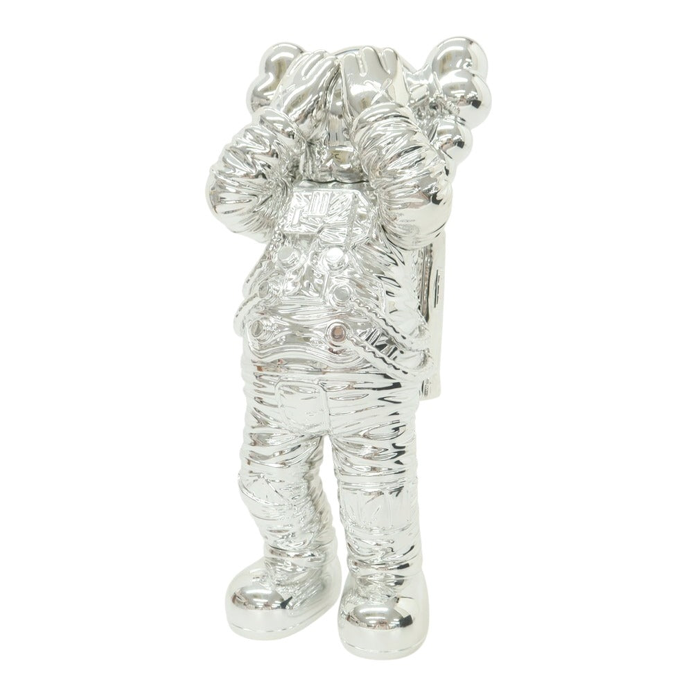 【中古】カウズ KAWS HOLIDAY SPACE ホリデースペース フィギュア シルバー【 状態ランクA 】【 メンズ 】