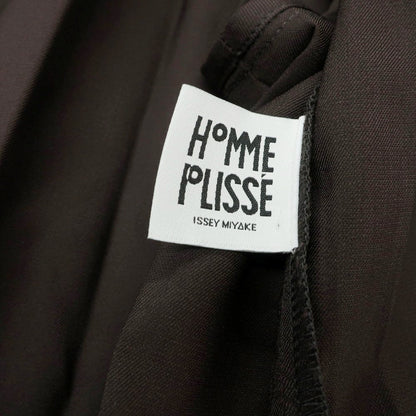 【中古】オム プリッセ イッセイミヤケ HOMME PLISSE ISSEY MIYAKE 2025年春夏 プリーツ加工 2B カジュアルジャケット ダークブラウン【 表記なし（L位） 】【 状態ランクA 】【 メンズ 】