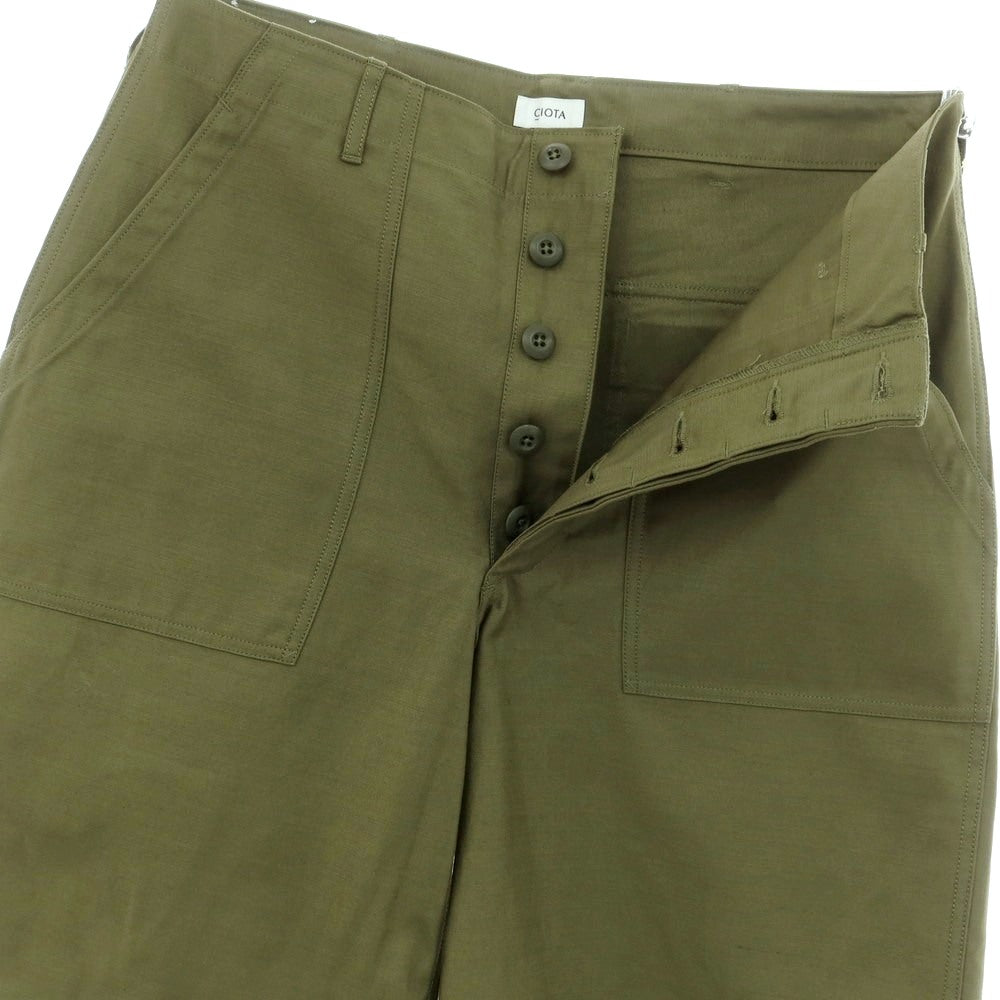 [Used] [Unused] CIOTA URBAN RESEARCH exclusive 2025 Spring/Summer cotton baker shorts, olive [6] [Condition rank S] [Men&