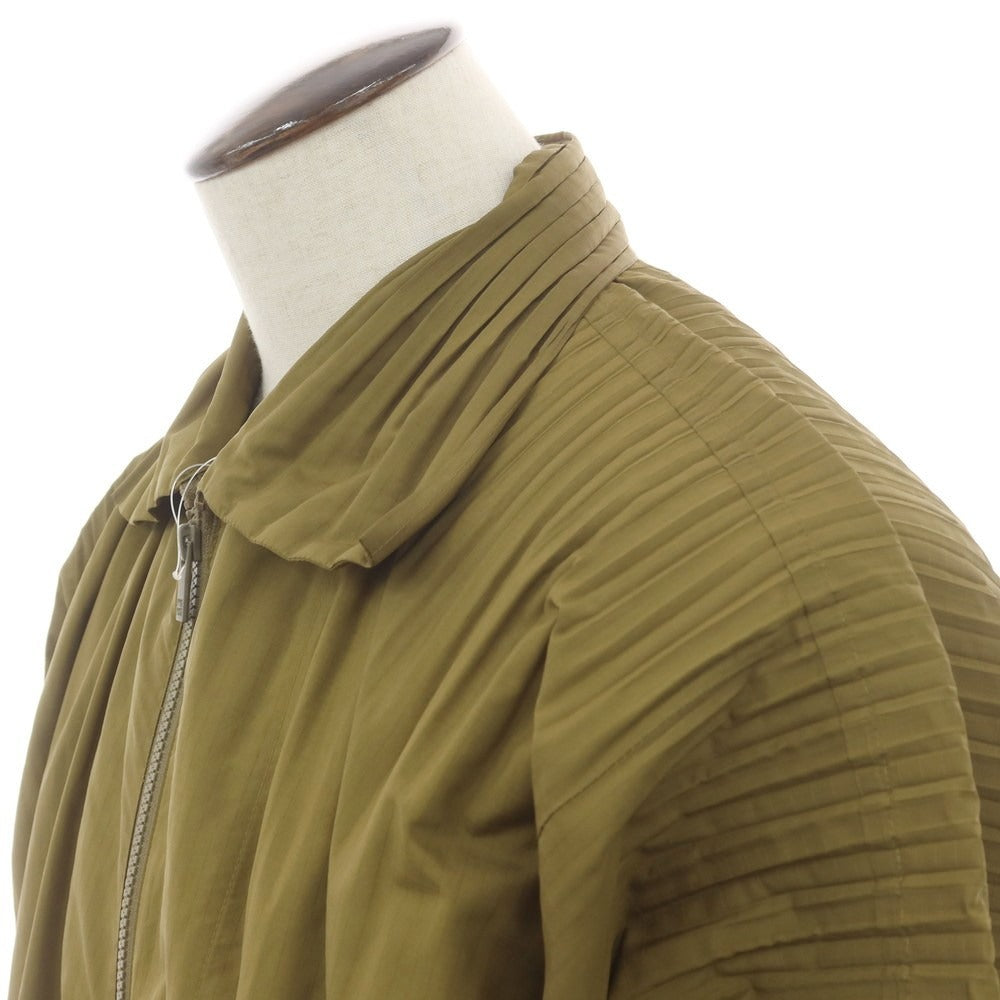 【中古】オム プリッセ イッセイミヤケ HOMME PLISSE ISSEY MIYAKE 2025年春夏 プリーツ加工 コート オリーブ【サイズ表記なし（L位）】【 状態ランクA 】【 メンズ 】[EPD]