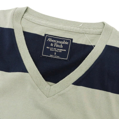 【中古】【未使用】アバクロンビー アンド フィッチ Abercrombie &amp; Fitch コットン ボーダー Vネック 半袖Ｔシャツ セージグリーン系xネイビー【 S 】【 状態ランクS 】【 メンズ 】