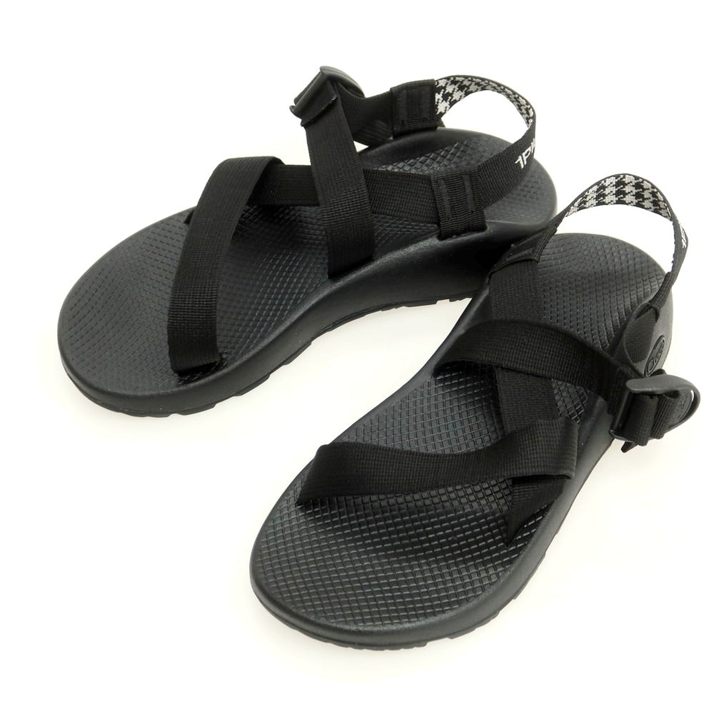 【中古】【未使用】ウノピュウノウグァーレトレ 1piu1uguale3 × chaco サンダル ブラック【 M9 】【 状態ランクS 】【 メンズ 】
