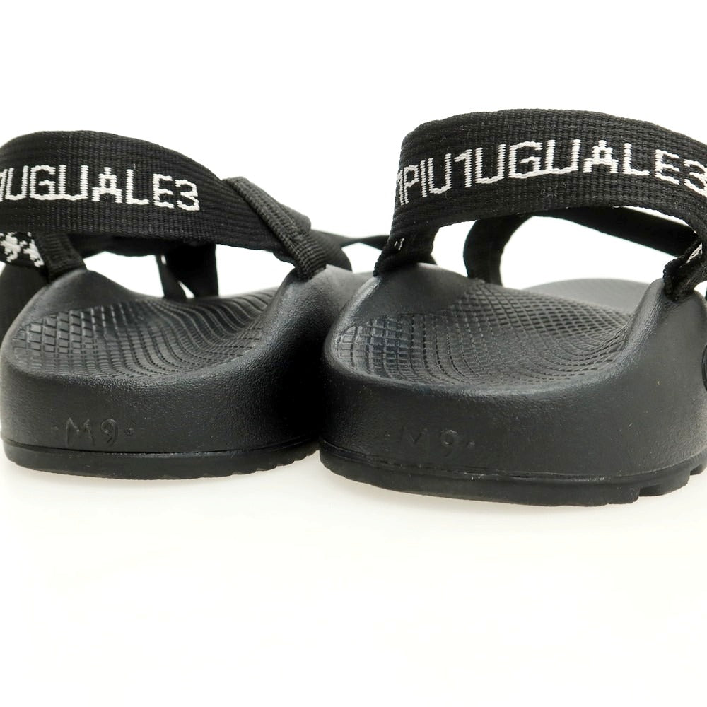 【中古】【未使用】ウノピュウノウグァーレトレ 1piu1uguale3 × chaco サンダル ブラック【 M9 】【 状態ランクS 】【 メンズ 】
