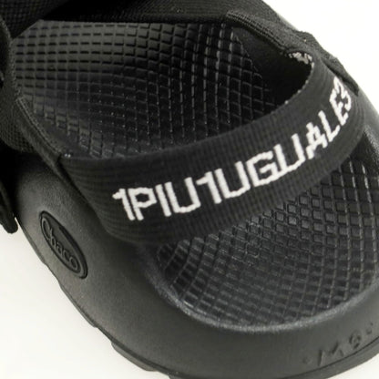 【中古】【未使用】ウノピュウノウグァーレトレ 1piu1uguale3 × chaco サンダル ブラック【 M9 】【 状態ランクS 】【 メンズ 】