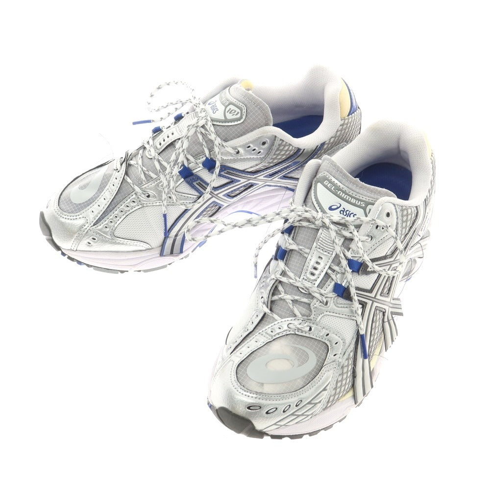 【中古】アシックス asics × INVINCIBLE 2025年春夏 Gel-Nimbus 10.1 スニーカー シルバーxホワイト×ブルー【 27cm 】【 状態ランクA 】【 メンズ 】