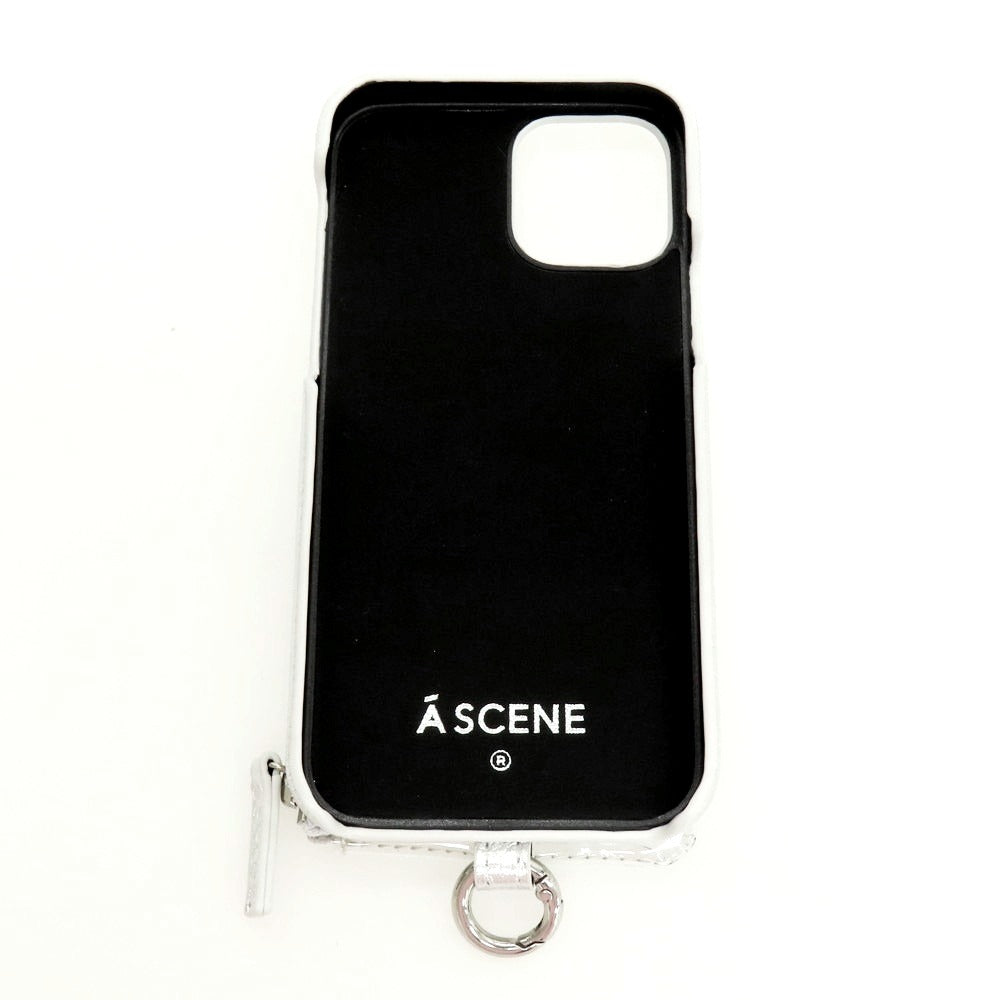 【中古】【未使用】エーシーン A SCENE iPhone12pro ショルダーストラップ付きスマホケース シルバー【 状態ランクS 】【 ユニセックス 】