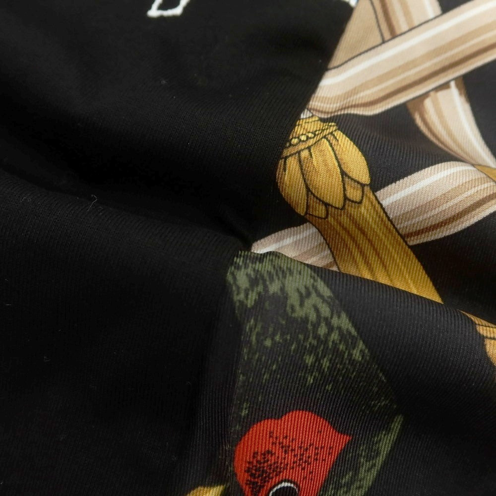 【中古】【未使用】ジュンヤワタナベ マン JUNYA WATANABE MAN 2025年春夏 BLACK SABBATH シルクスカーフ 半袖Ｔシャツ ブラック【サイズS】【 状態ランクS 】【 メンズ 】 [DPD]