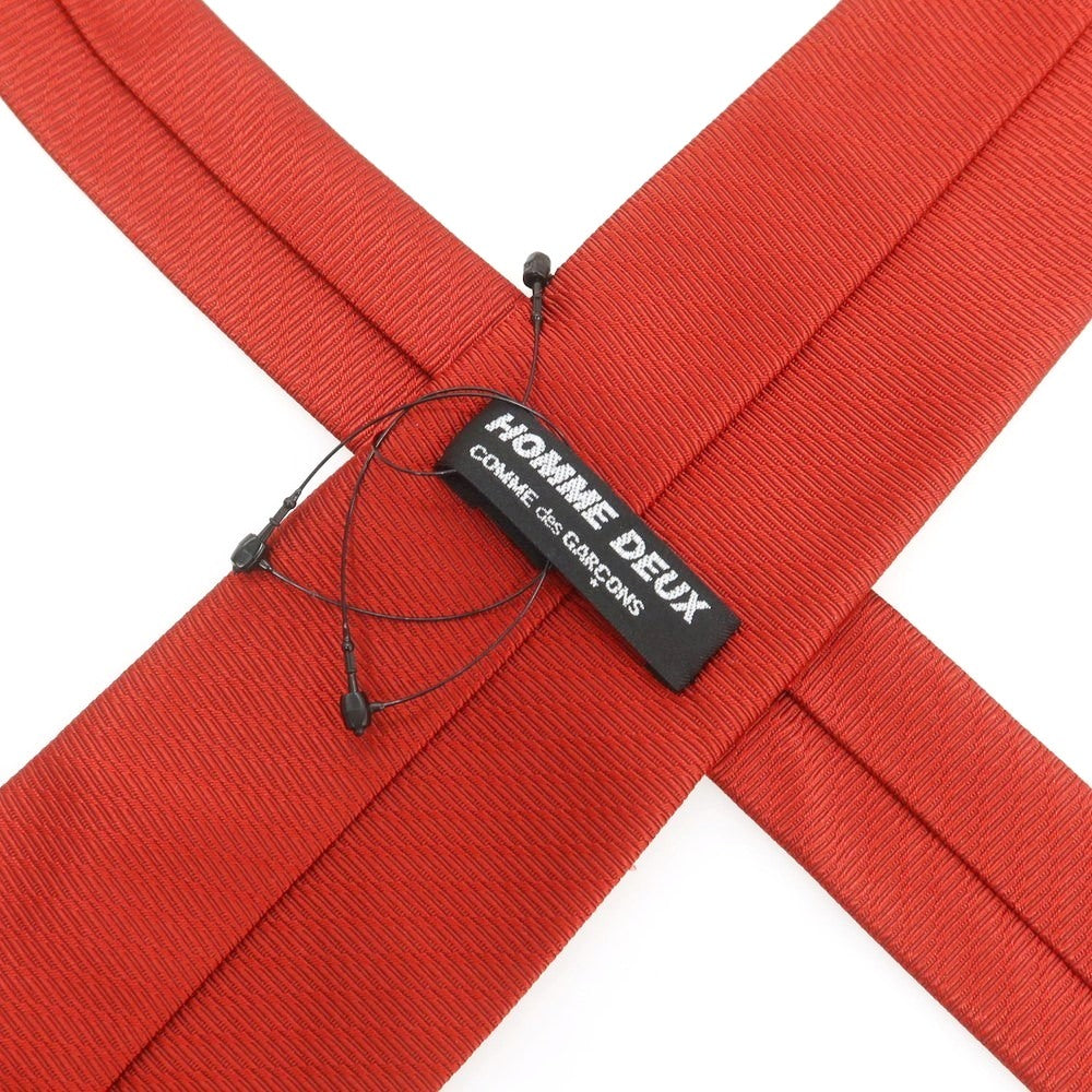 【中古】【未使用】コムデギャルソン オムドゥ COMME des GARCONS HOMME DEUX 2025年春夏 シルク 無地ネクタイ レッド【 状態ランクS 】【 メンズ 】