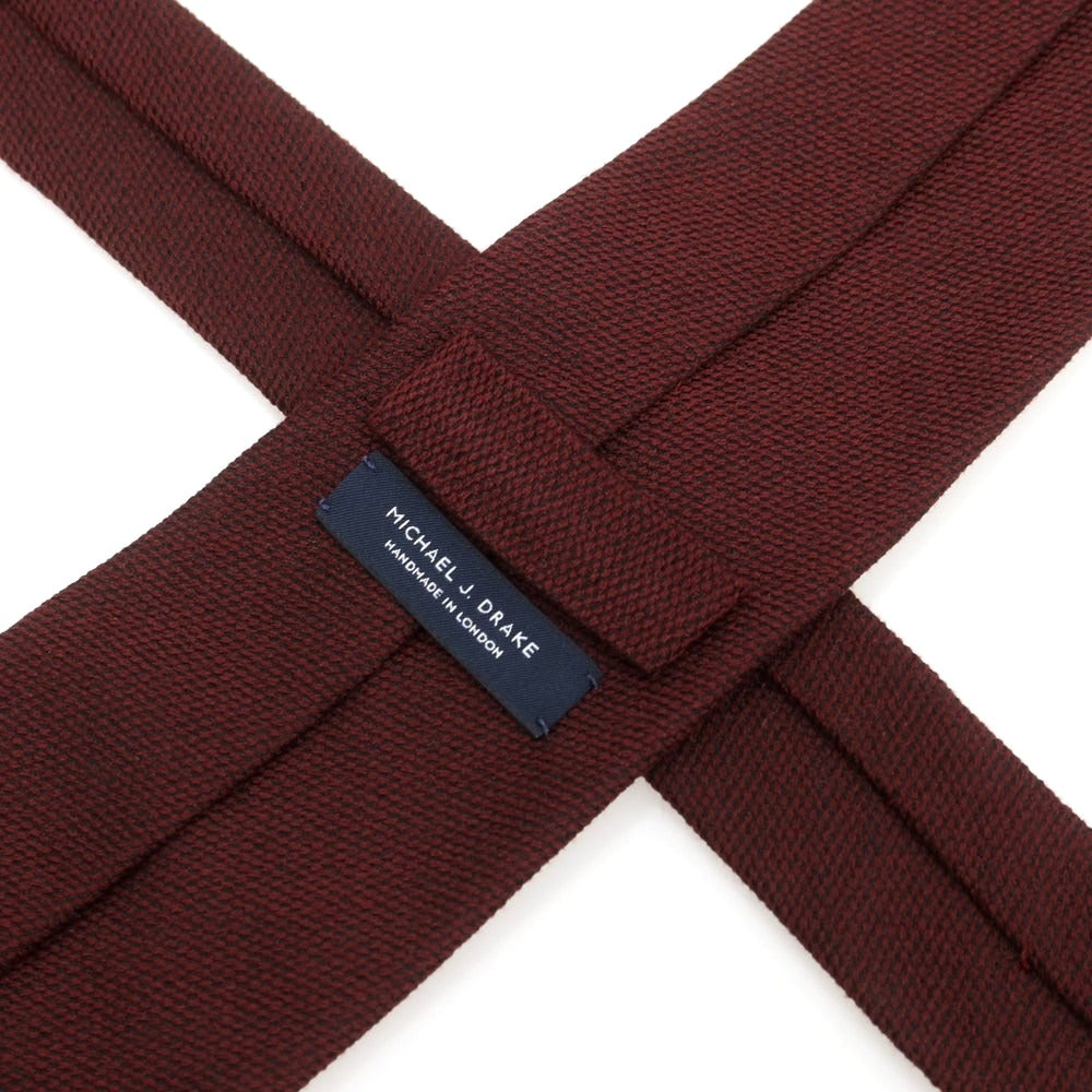 【中古】マイケル J ドレイク Michael J. Drake シルク 無地ネクタイ ボルドー系【 状態ランクA 】【 メンズ 】