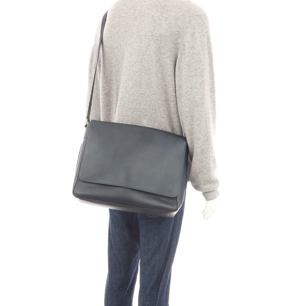 【中古】ルイ ヴィトン LOUIS VUITTON タイガ ロマンPM ショルダーバッグ ダークネイビー【 状態ランクB 】【 メンズ 】