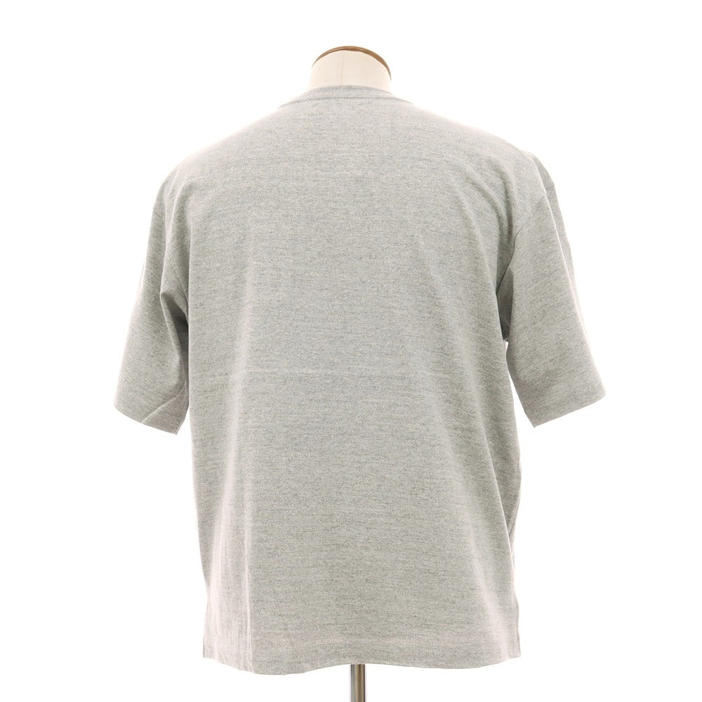 【中古】オーベルジュ AUBERGE コットンレーヨン 刺しゅうロゴ クルーネック 半袖Ｔシャツ グレー【サイズ38】【 状態ランクA 】【 メンズ 】
