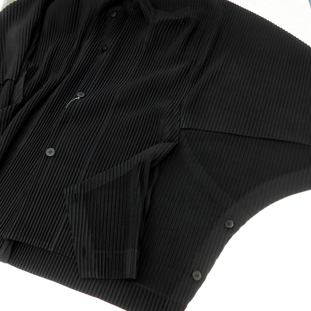 【中古】オム プリッセ イッセイミヤケ HOMME PLISSE ISSEY MIYAKE 2025年春夏 プリーツ加工ジャケット ブラック【 表記なし（L位） 】【 状態ランクA 】【 メンズ 】
