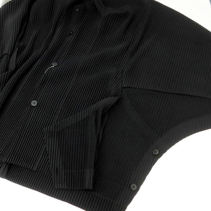 【中古】オム プリッセ イッセイミヤケ HOMME PLISSE ISSEY MIYAKE 2025年春夏 プリーツ加工ジャケット ブラック【 表記なし（L位） 】【 状態ランクA 】【 メンズ 】