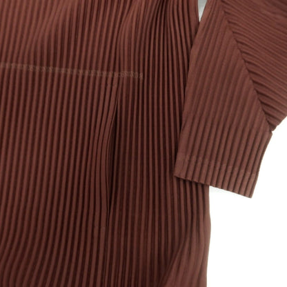 【中古】オム プリッセ イッセイミヤケ HOMME PLISSE ISSEY MIYAKE 2025年秋冬 プリーツ加工 プルオーバーパーカー ブラウン【 表記なし（L位） 】【 状態ランクA 】【 メンズ 】