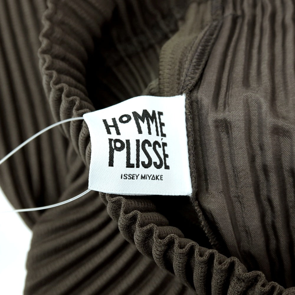 【中古】オム プリッセ イッセイミヤケ HOMME PLISSE ISSEY MIYAKE 2025年秋冬 ポリエステル系 プリーツ イージーパンツ オリーブグレー【 表記なし（L位） 】【 状態ランクA 】【 メンズ 】