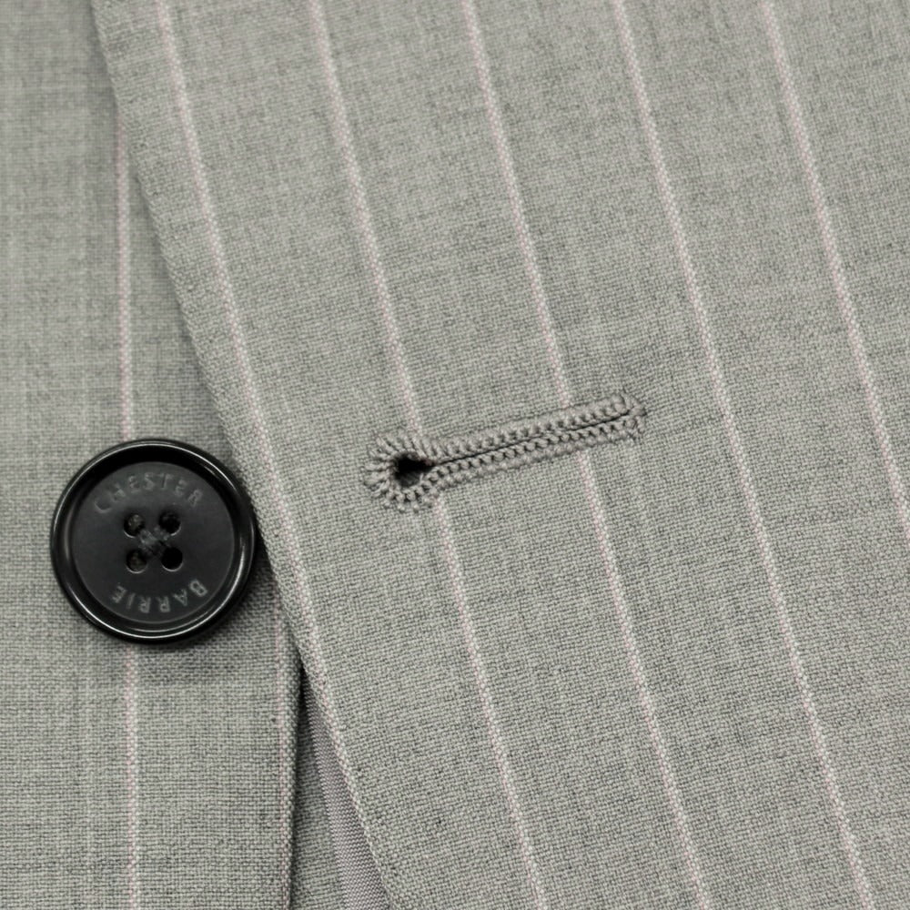 【中古】チェスターバリー Chester Barrie ウール ストライプ 2つボタンスーツ ライトグレー【サイズD7-36】【 状態ランクB 】【 メンズ 】[DPD]