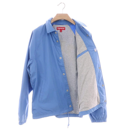【中古】シュプリーム Supreme 2025年秋冬 Old English Arc Coaches Jacket コーチジャケット ライトブルー【 M 】【 状態ランクB 】【 メンズ 】